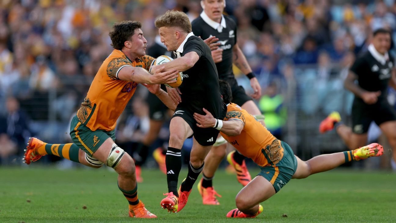Wallabies lick their Bledisloe wounds but reinforcements due back in U.K.