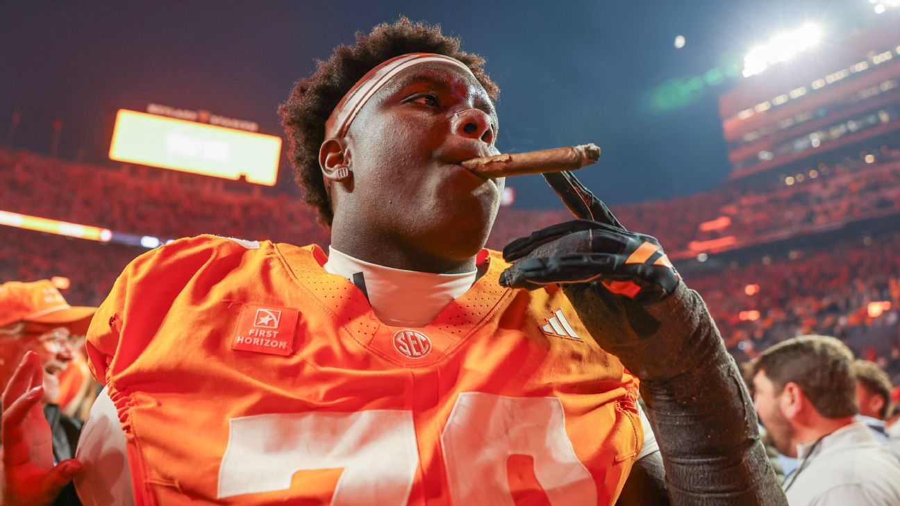 📸 Top scenes from a wild, historic day in college football