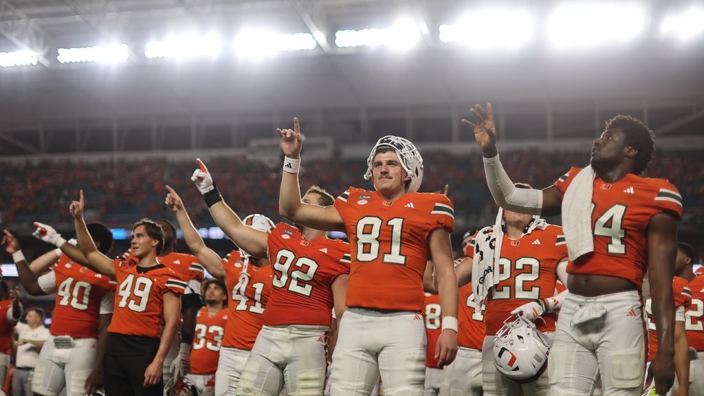 Miami climbs to 1, BYU to 2 after chaotic week shakes up AP poll