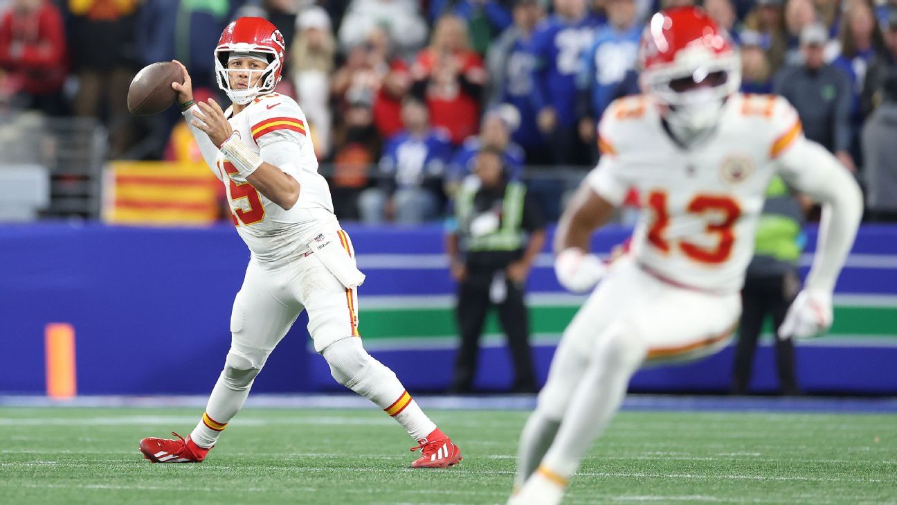 Seven things Solak thinks: The Chiefs will trade for a receiver, Goff is a sleeper MVP and more
