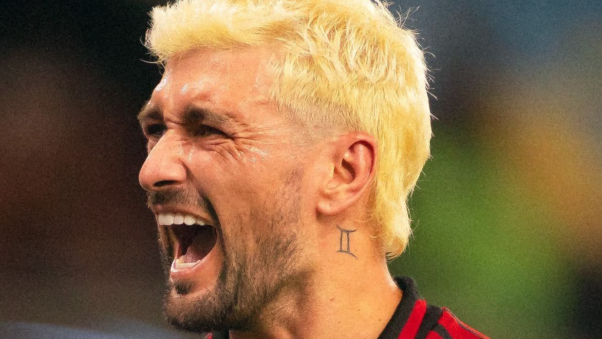 Arrascaeta diz que Flamengo precisava dar 'resposta' e é direto sobre briga com Palmeiras: 'Não interessa o rival'