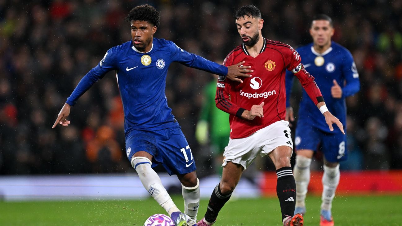 Santos names Utd player who impressed at Chelsea