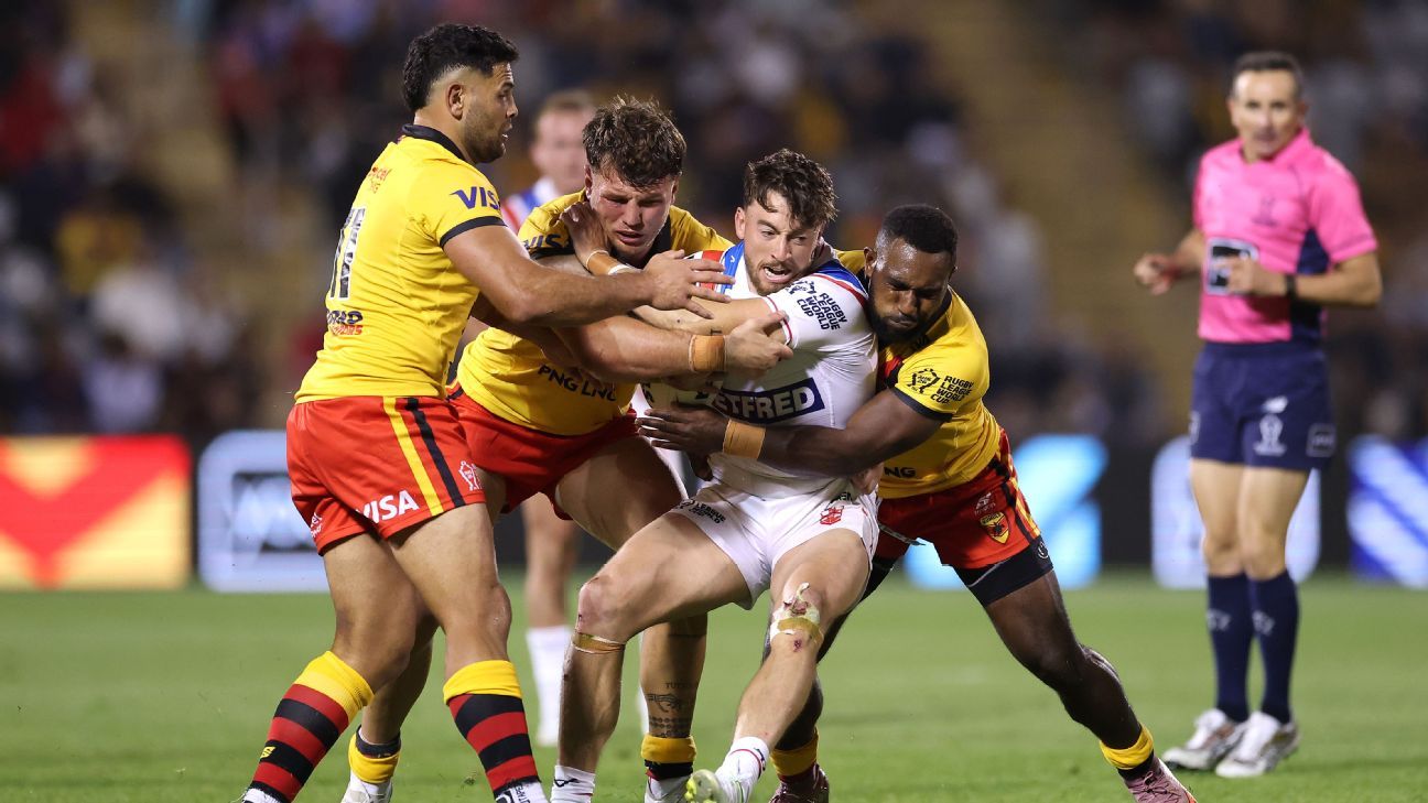 England win, but RLWC hopes all but over