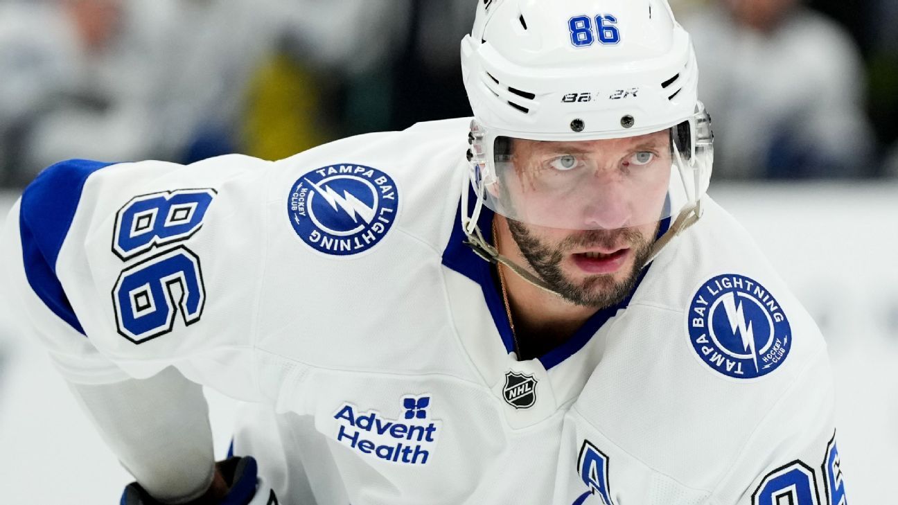 Sources: Hart winner Kucherov, 33, requests trade from Lightning