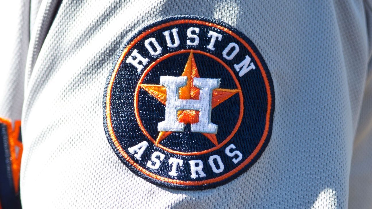 Aching Astros call up pitching prospect Arrighetti
