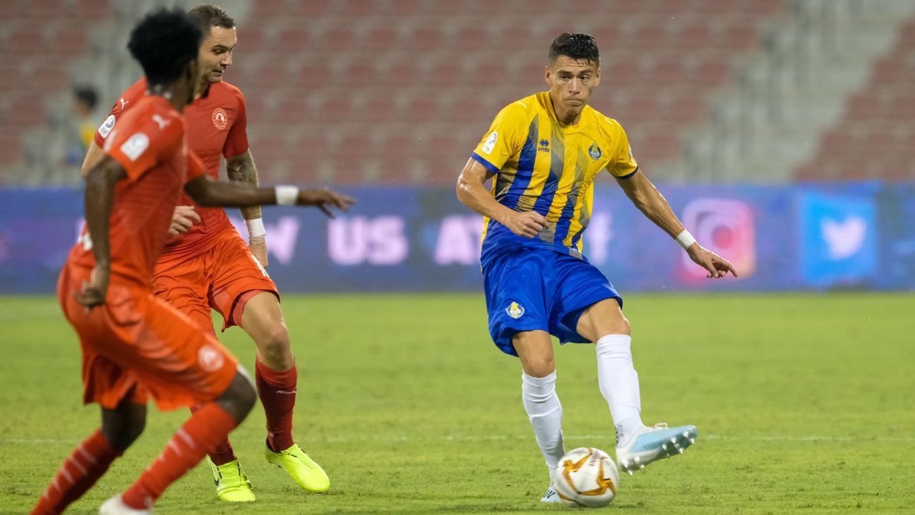 Hector Moreno, on the verge of renovating his contract with Al-Gharafa