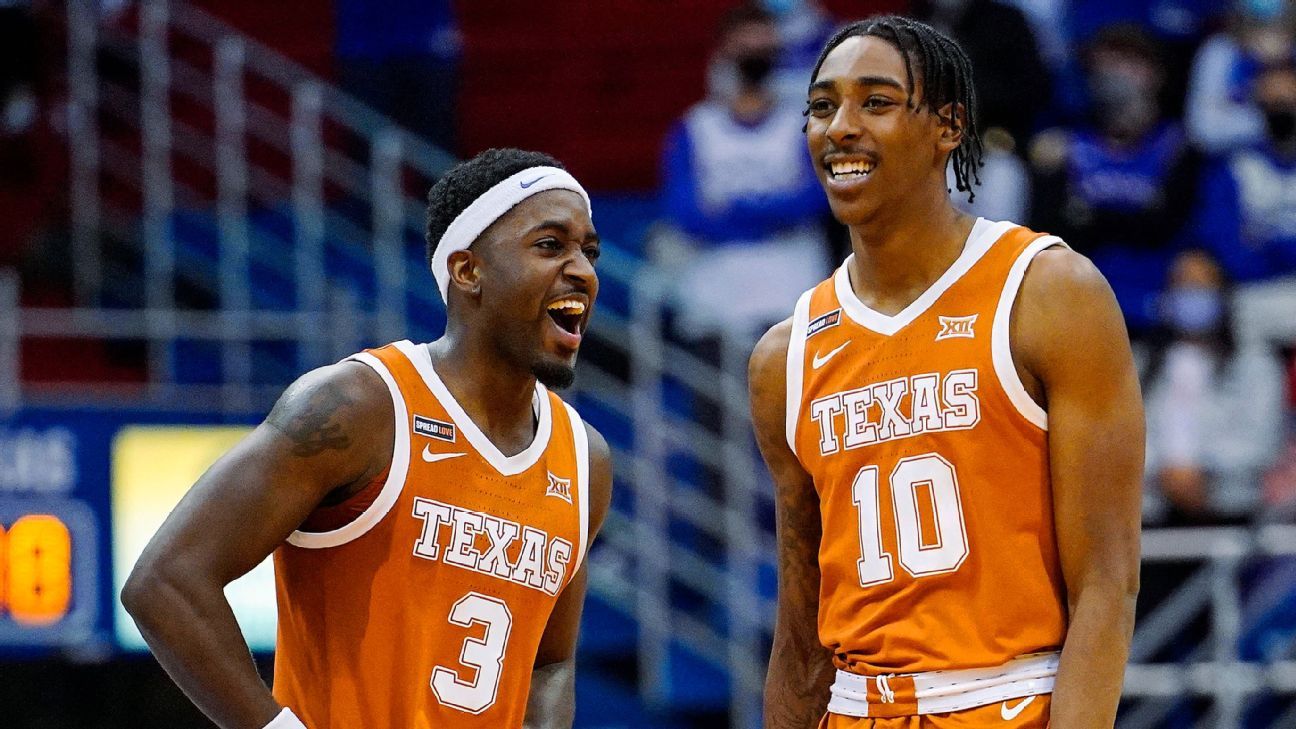 Texas Longhorns tie with greater margin of victory over Kansas Jayhawks at Allen Fieldhouse