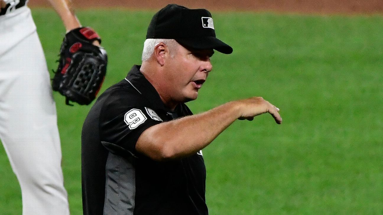 <div>Umpire: Didn't 'eject' Orioles' grounds crew</div>