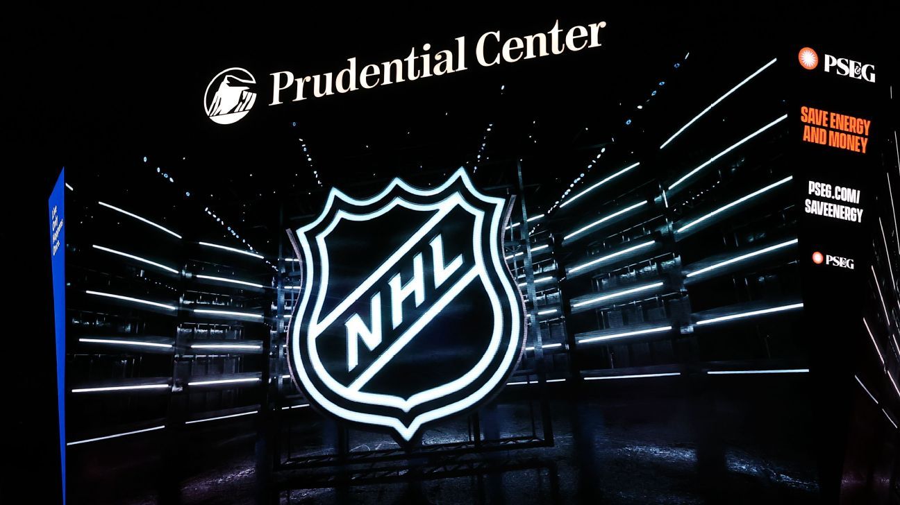 Aturan Kanada yang lebih ketat, protokol memperumit dorongan NHL melalui pandemi saat permainan kembali