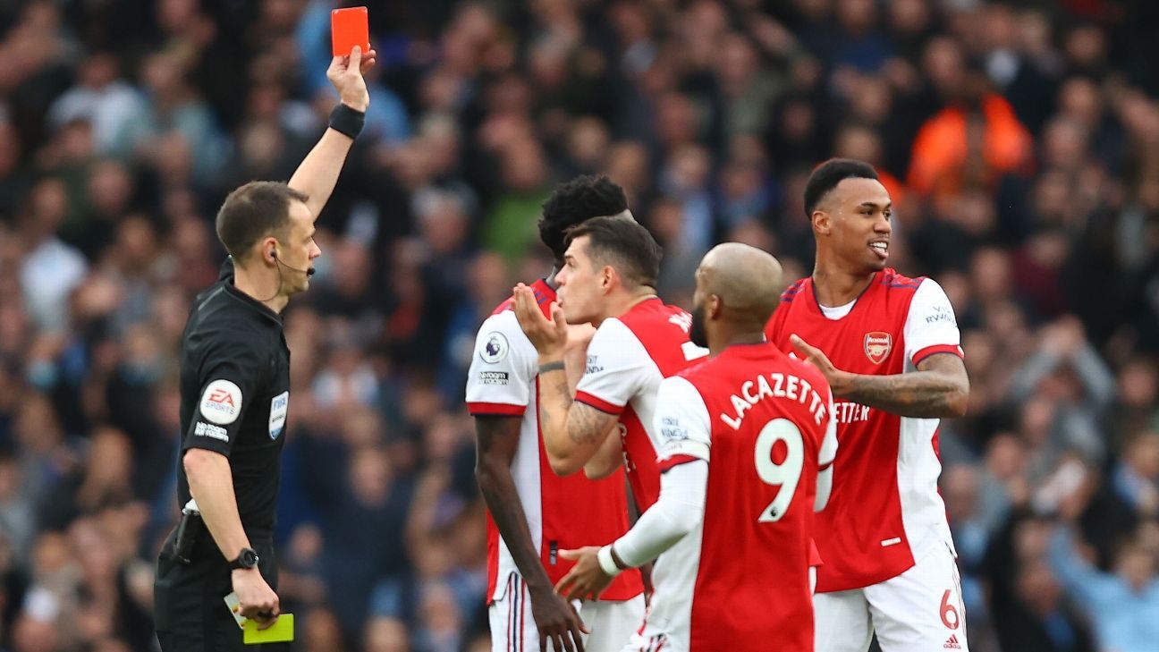 Kartu merah teratas Arsenal di bawah Mikel Arteta saat Gunners mendapatkan kartu merah ke-100 di Liga Inggris