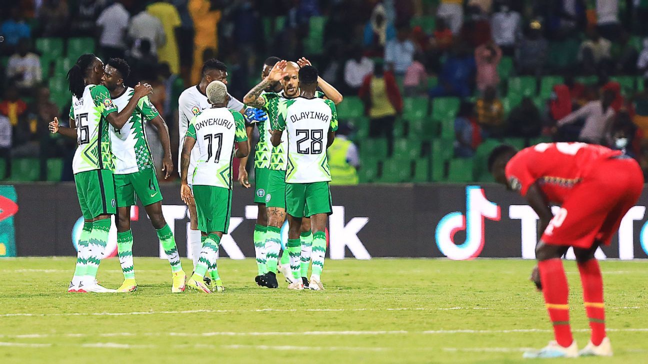 Sementara saingan AFCON Nigeria tersandung, Augustine Eguavoen memiliki Super Eagles terbang