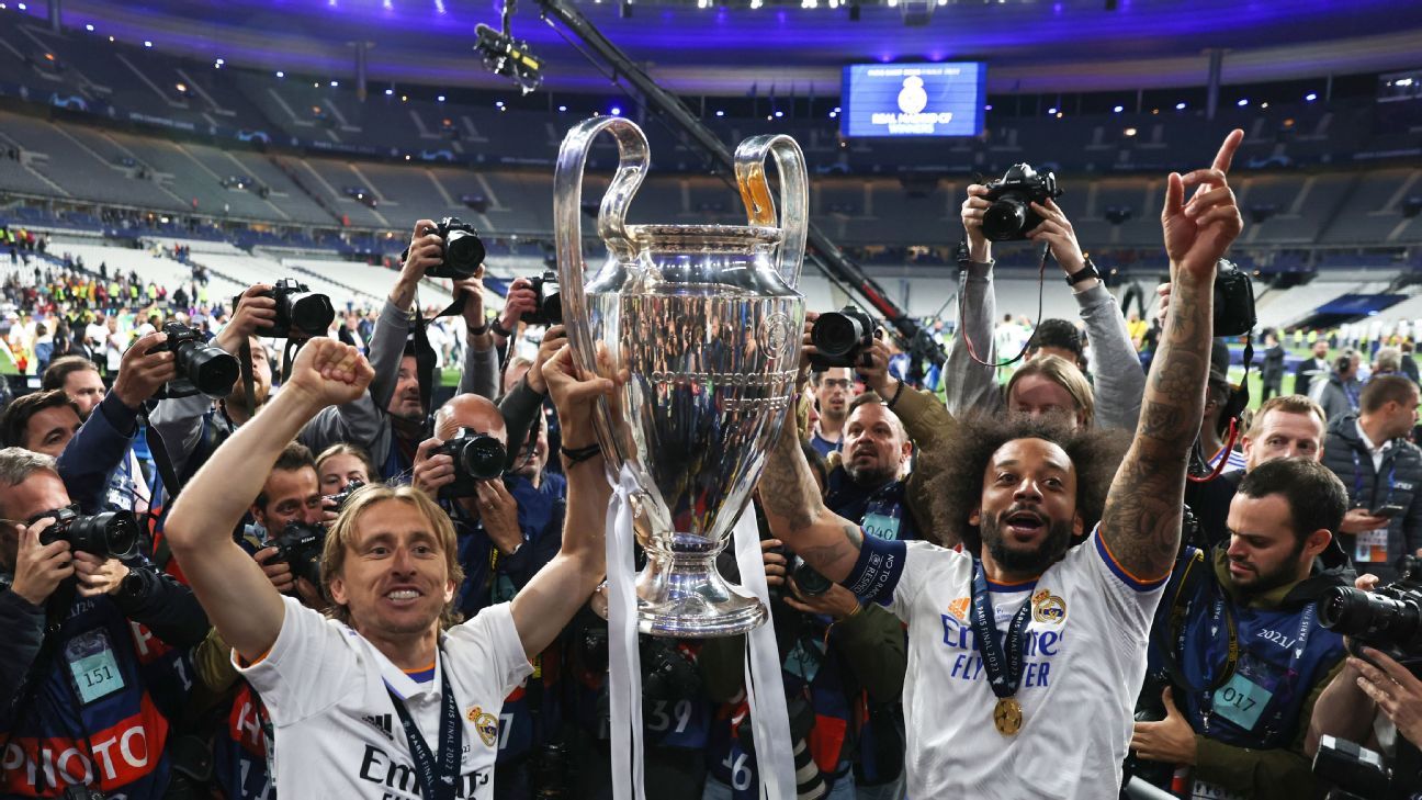 Las cuatro vidas del Real Madrid… ¡Así, así, así gana el Madrid!