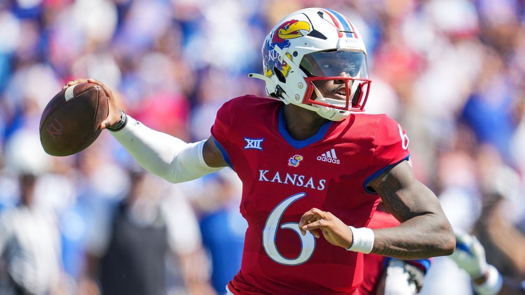 Kansas QB Daniels unlikely to play vs. Oklahoma