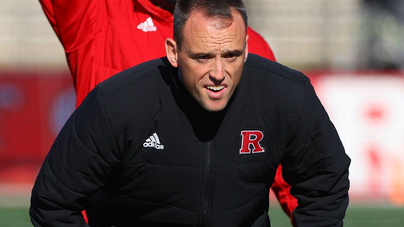 Rutgers dismisses offensive coordinator Gleeson
