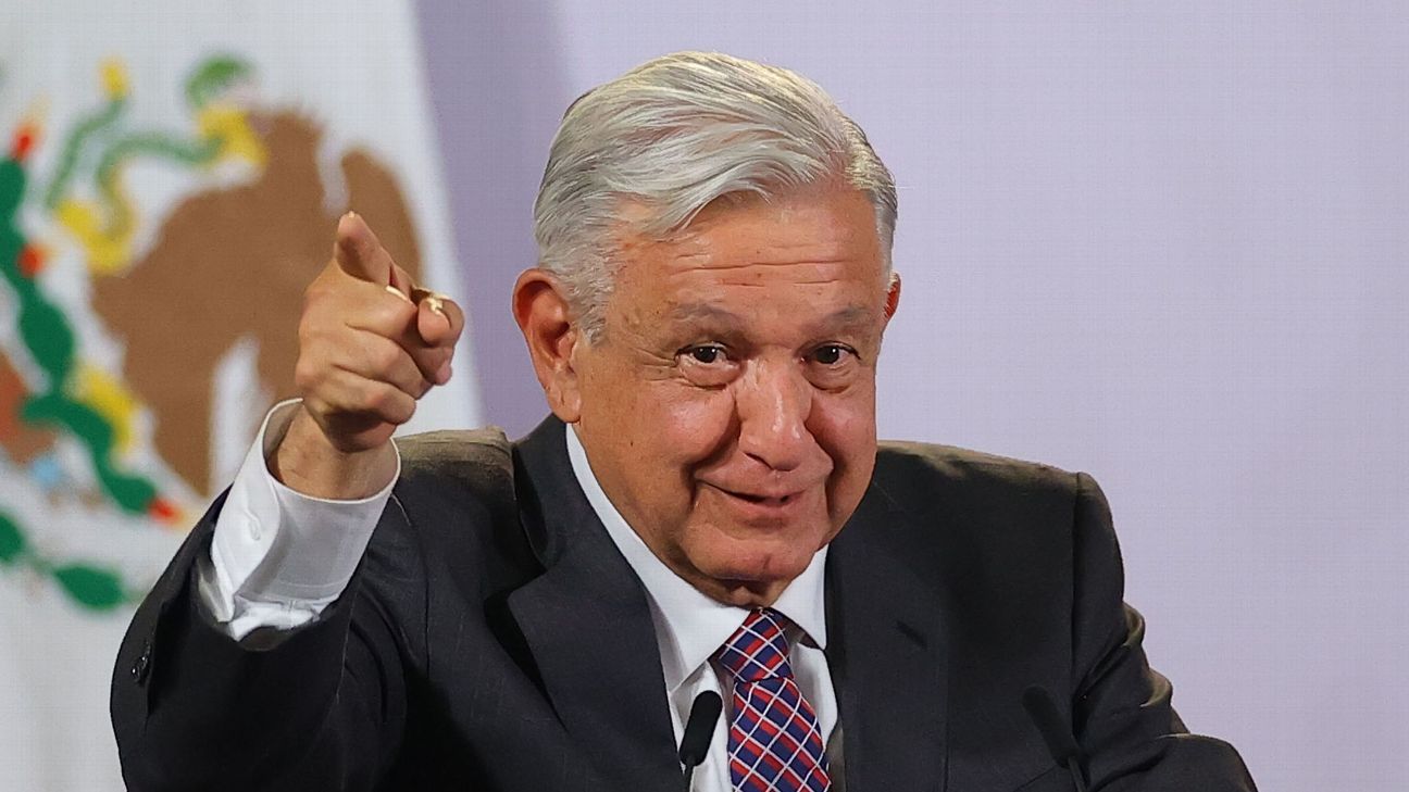 Lopez Obrador asks Qatar to “train good footballers” after 2022 exit