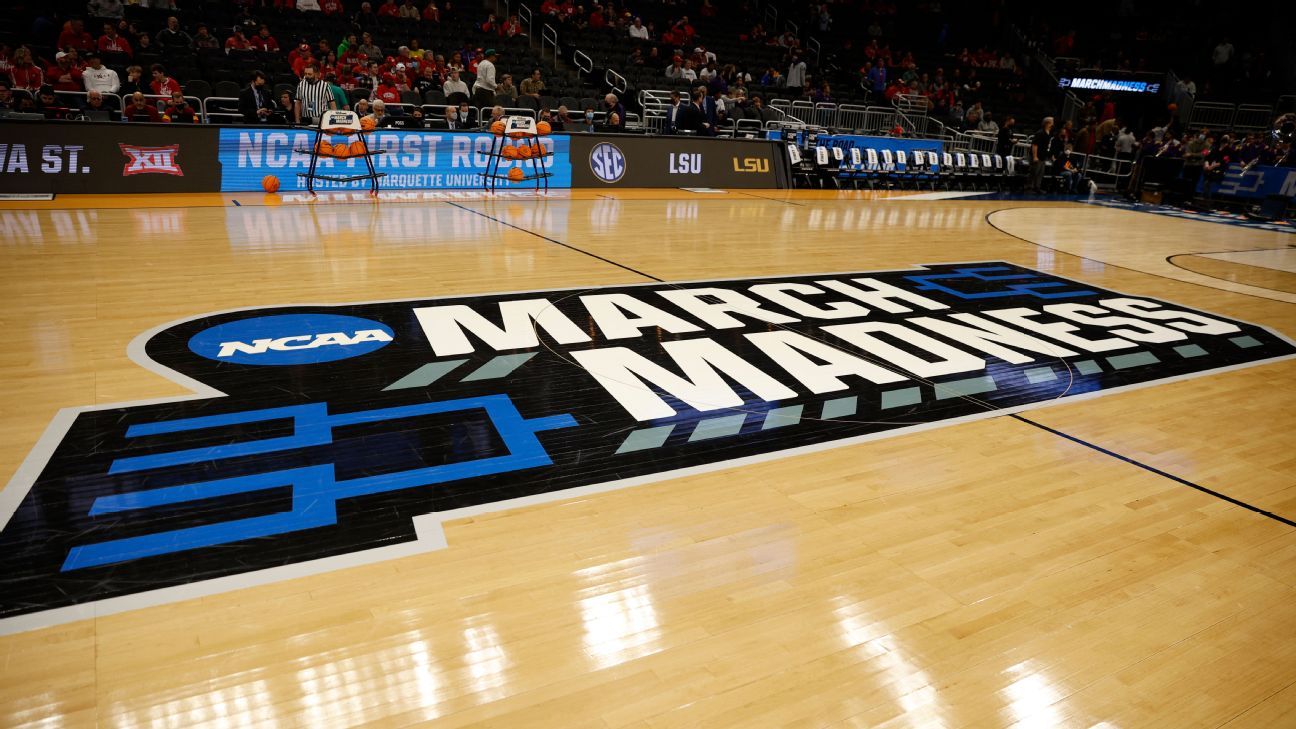 Dutch basketball players compete in the final week to participate in March Madness
