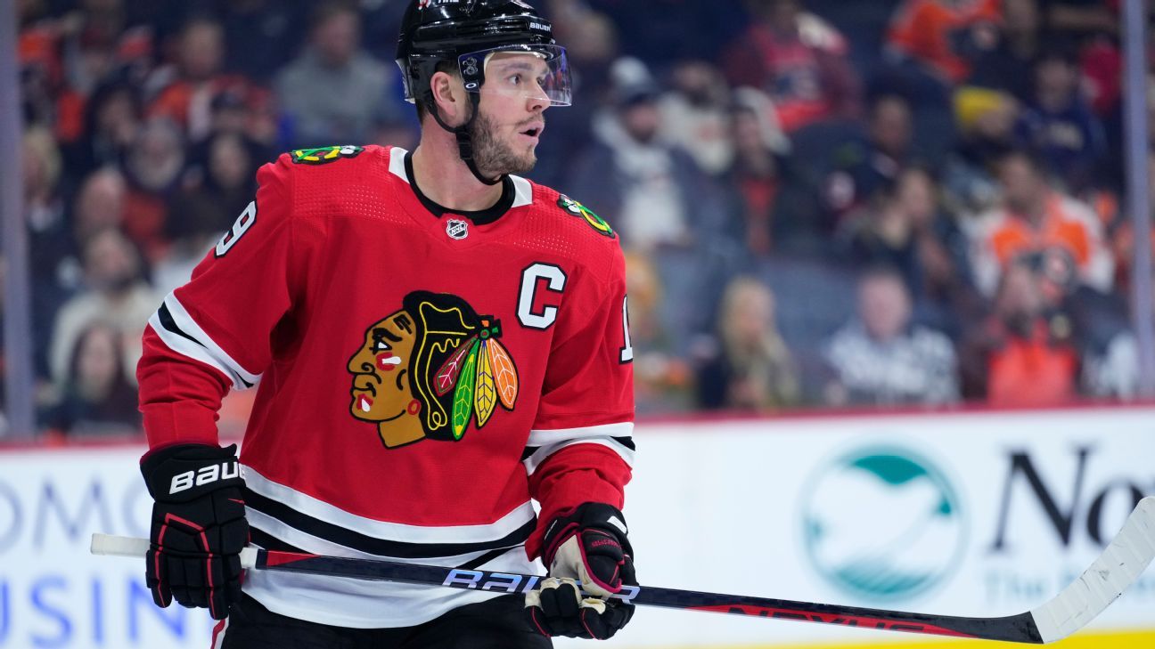 With no Toews, Blackhawks withhold captain title