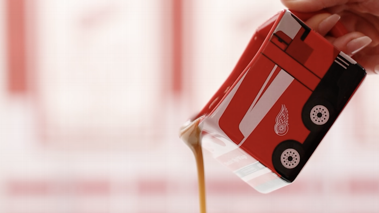 Detroit Red Wings plan Zamboni gravy boat giveaway for Thanksgiving