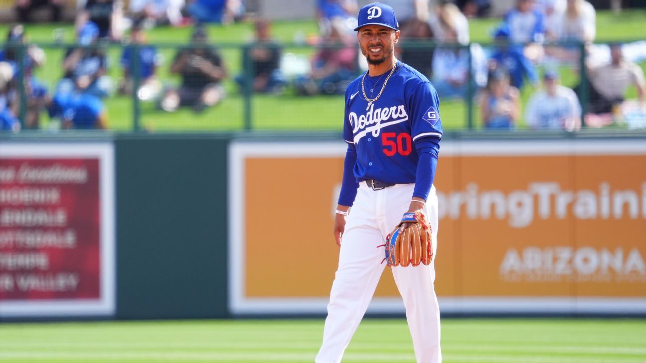 Who's at shortstop? For Dodgers, it's now Betts