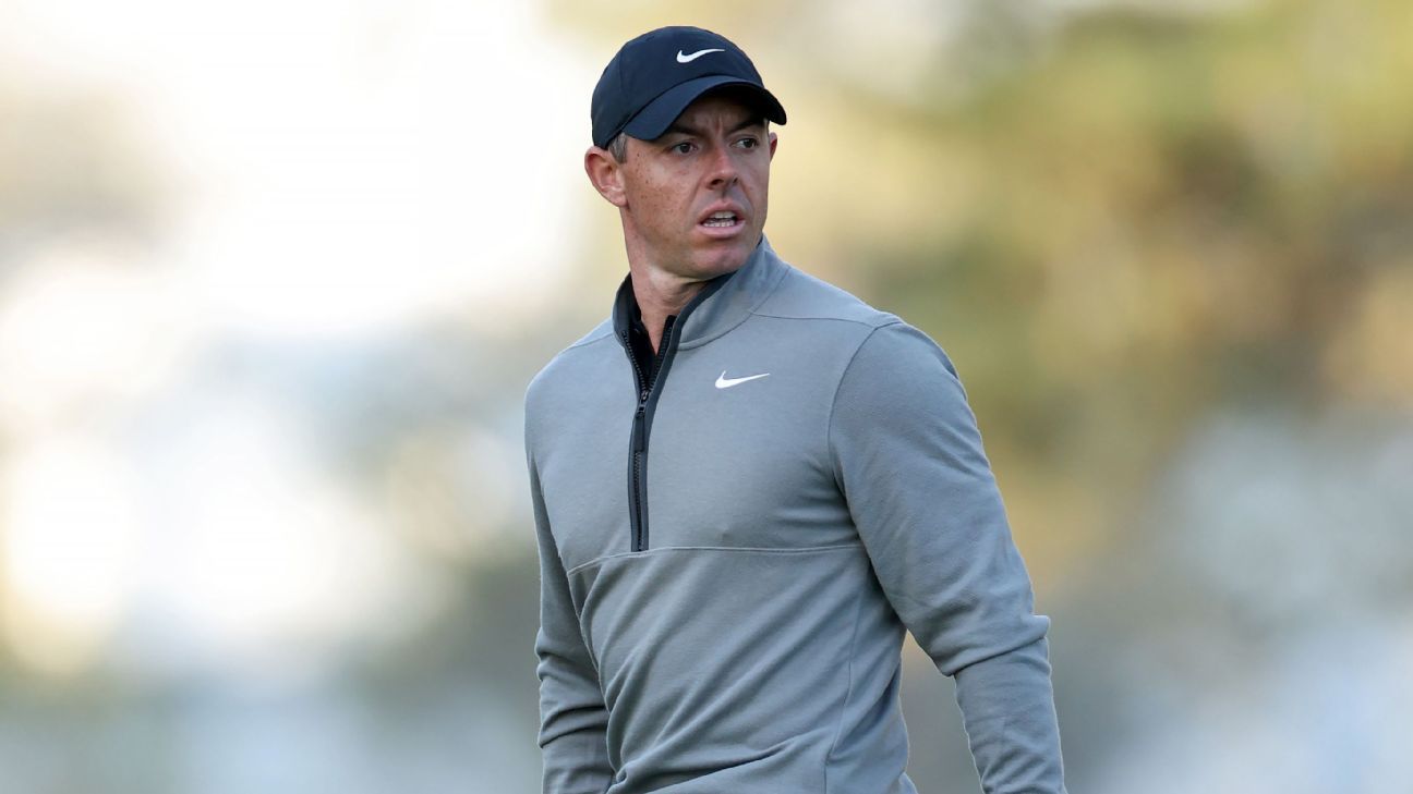 Rory McIlroy shares lead at Players despite drama on 7th hole