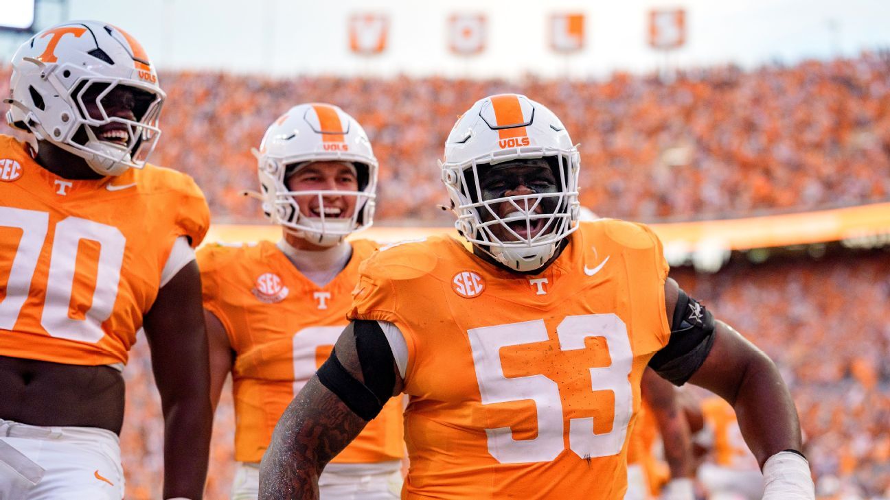 CFP Bubble Watch: Who's in, who's out, who has work to do at midseason CFP Bubble Watch: Who's in, who's out, who has work to do at midseason