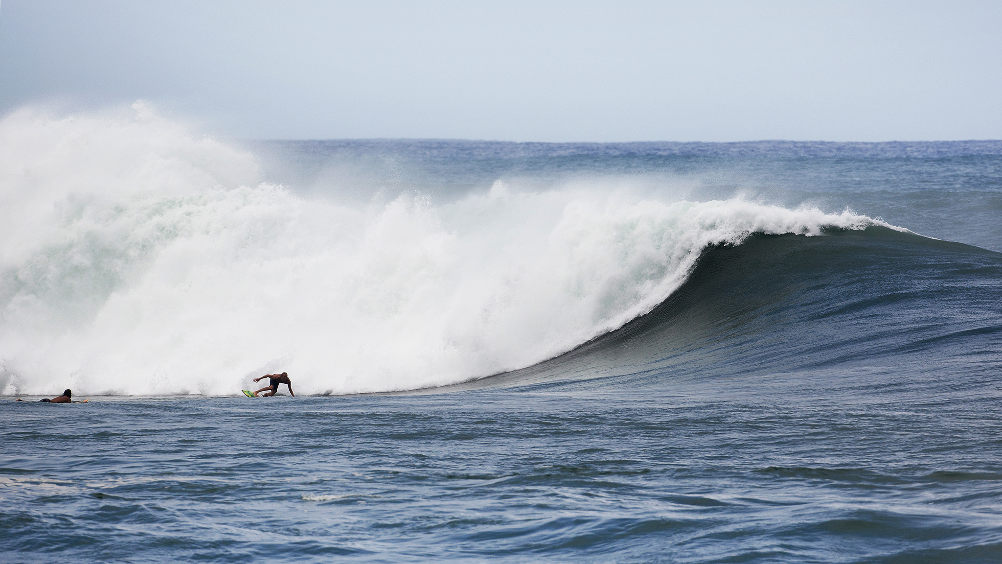 Michel Bourez wins 2013 Reef Hawaiian Pro